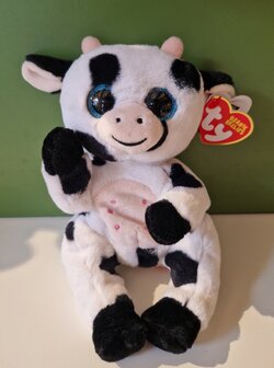 Stuffed animal cow Herdley
